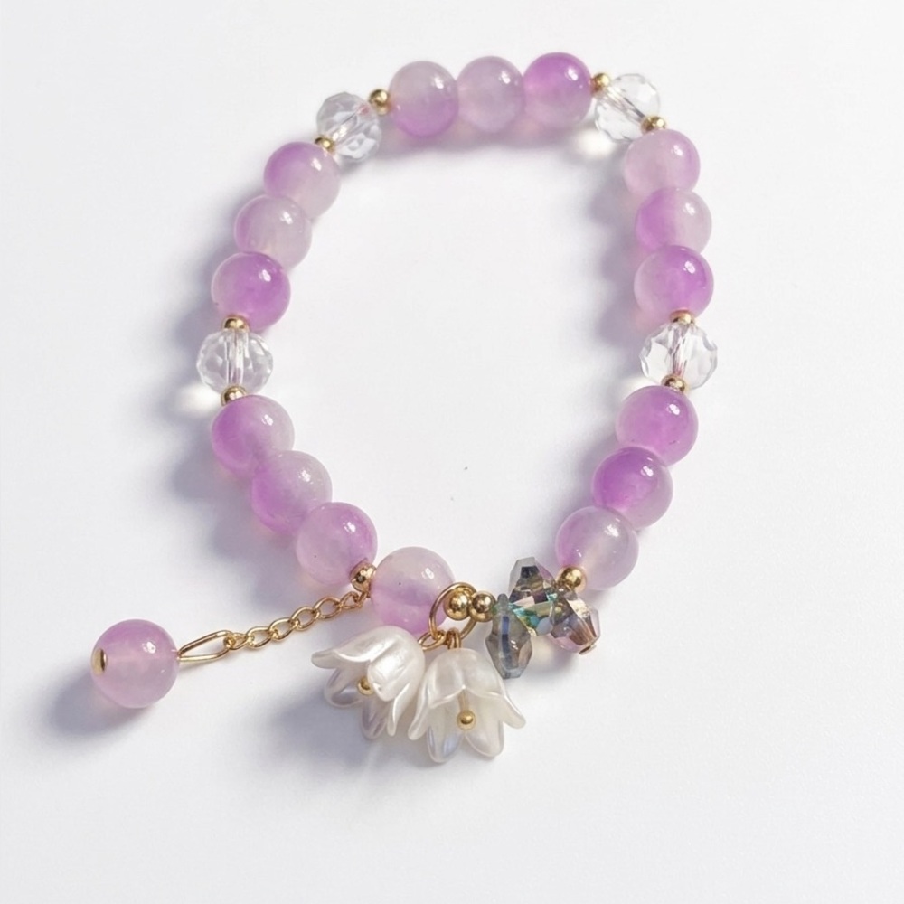 Delicate Purple Beaded Bracelet with White Flower Charms